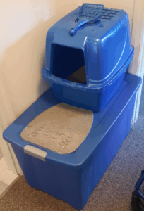 BellenPaws.com - Raised Litter Box